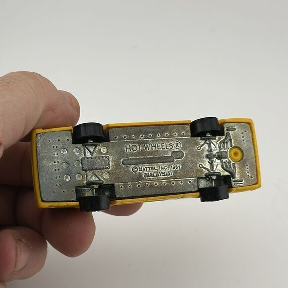 Hot Wheels 1981 School Bus Mattel No.3 Made In Malaysia - Picture 4 of 4